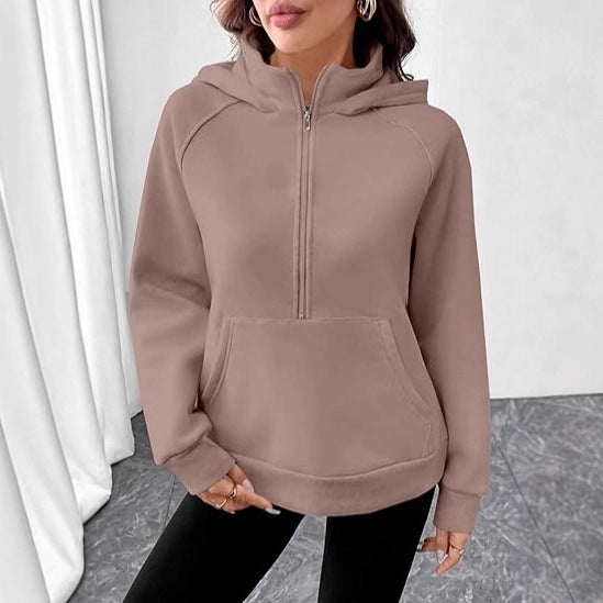 Sport hoodie for women with drawstring Skjora