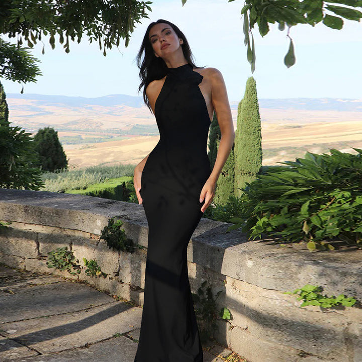 Dame Elegant Maxi-kjole med raffinert halter og blomstermotiv Skjora