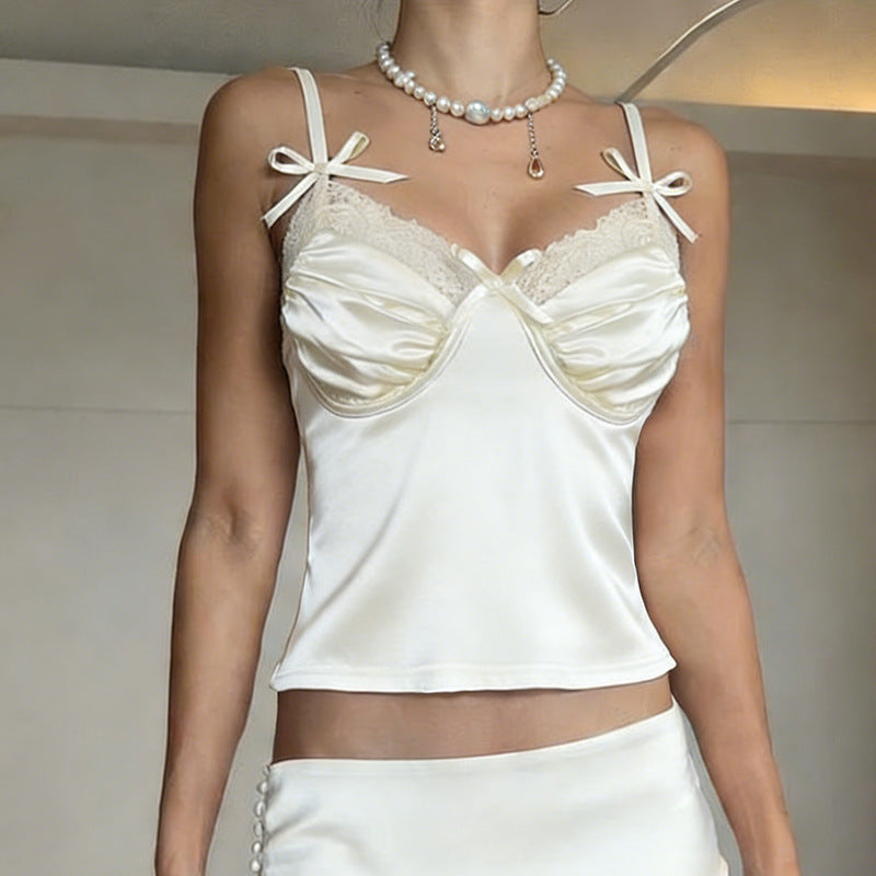 Dame Satin-Camisole med blonder og leken sløyfer Skjora