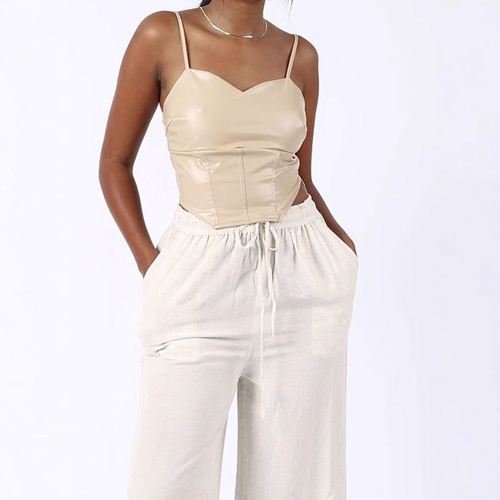 Dame Cropped Top med elegant V-utskjæring og figurnær passform Skjora