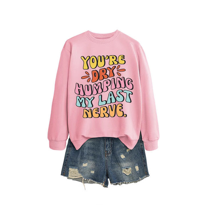 Dame sweatshirt med munter tegneserie slagord og uformell snitt Skjora