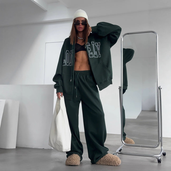 Women's Casual Lounge Set with Generous Cut and Elastic Waistband Skjora