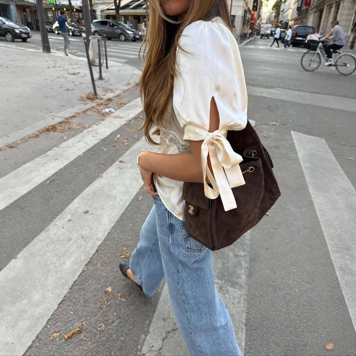 Ladies' satin blouse with pointed details Skjora