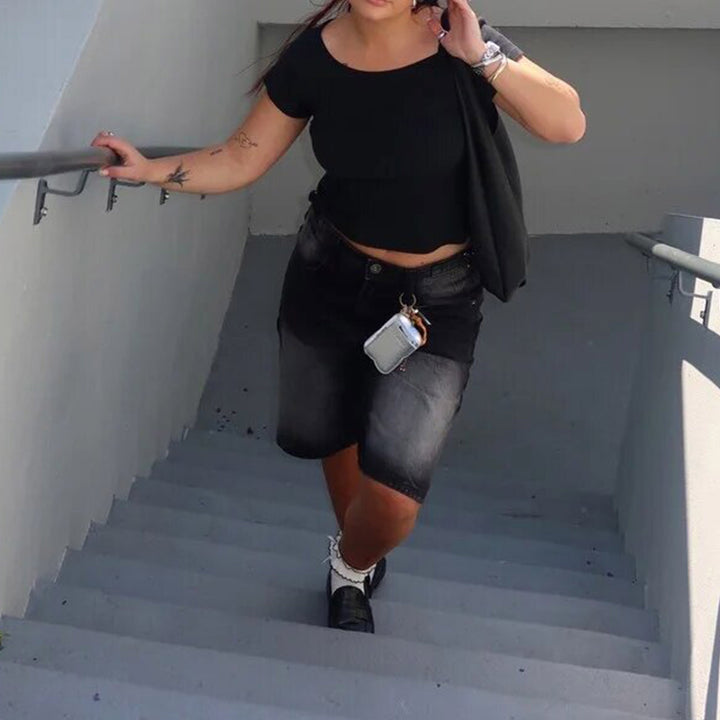 Dame Høyeskårne Denim-Shorts i moderne stil Skjora