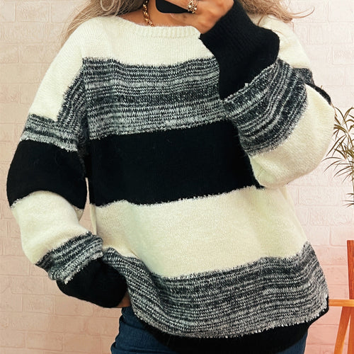 Kvinnens koselige oversized genser med trendy stripete mønster og avslappet snitt Skjora