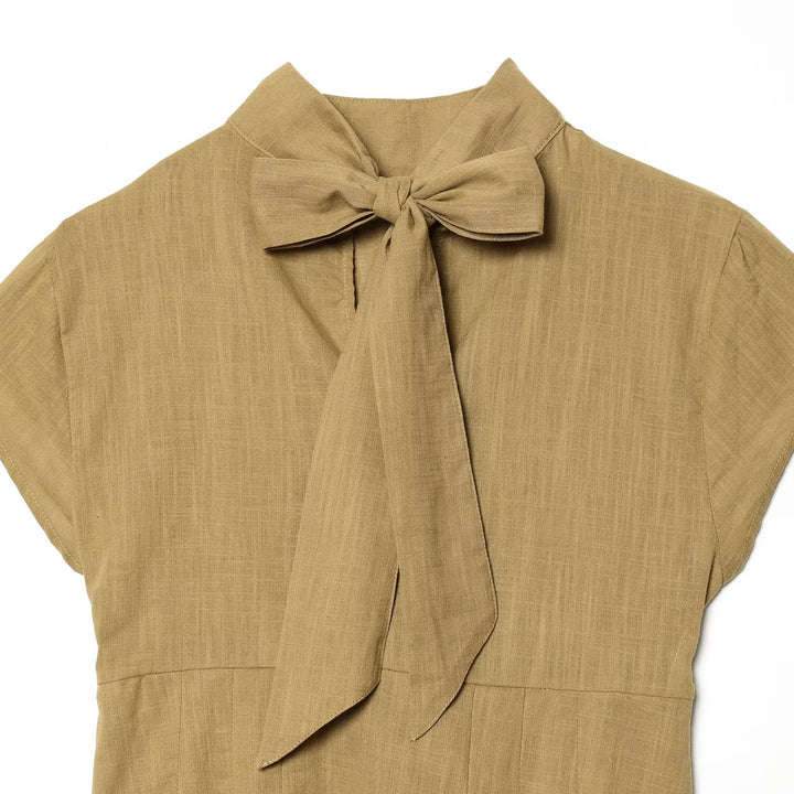 Dame bluser skjorte med elegant ståkrage og plisserte detaljer Skjora