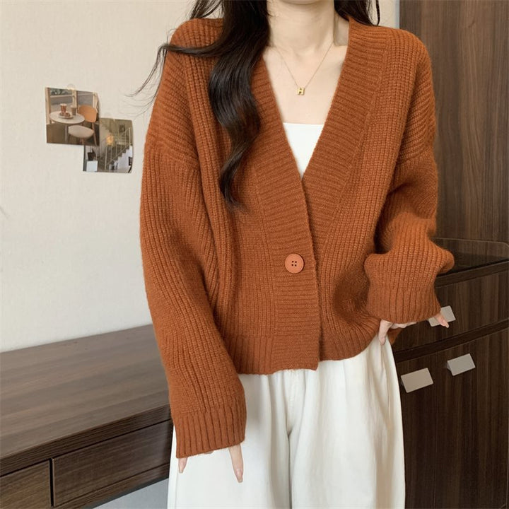 Kvinne trendy cardigan med dyp V-hals og knappelukking Skjora