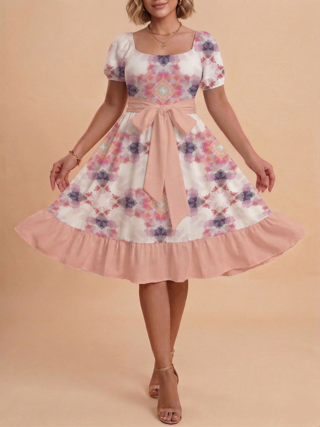 Damen Midikleid mit verspieltem Druck und tailliertem Schnitt Skjora