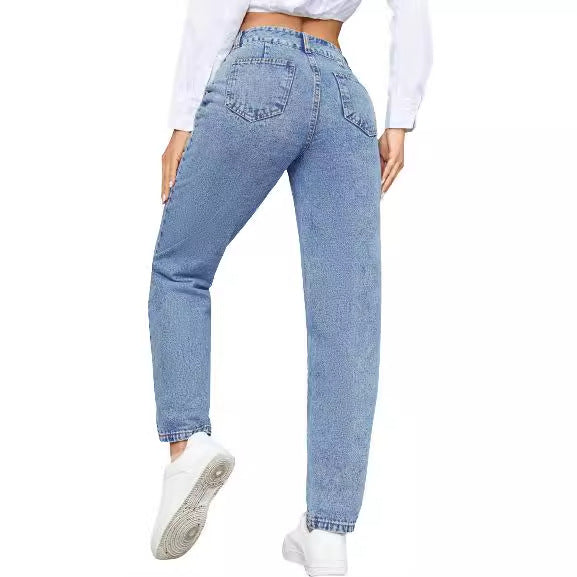 Kvinners høyt liv boyfriend jeans med klassisk snitt og knappe detaljer Skjora