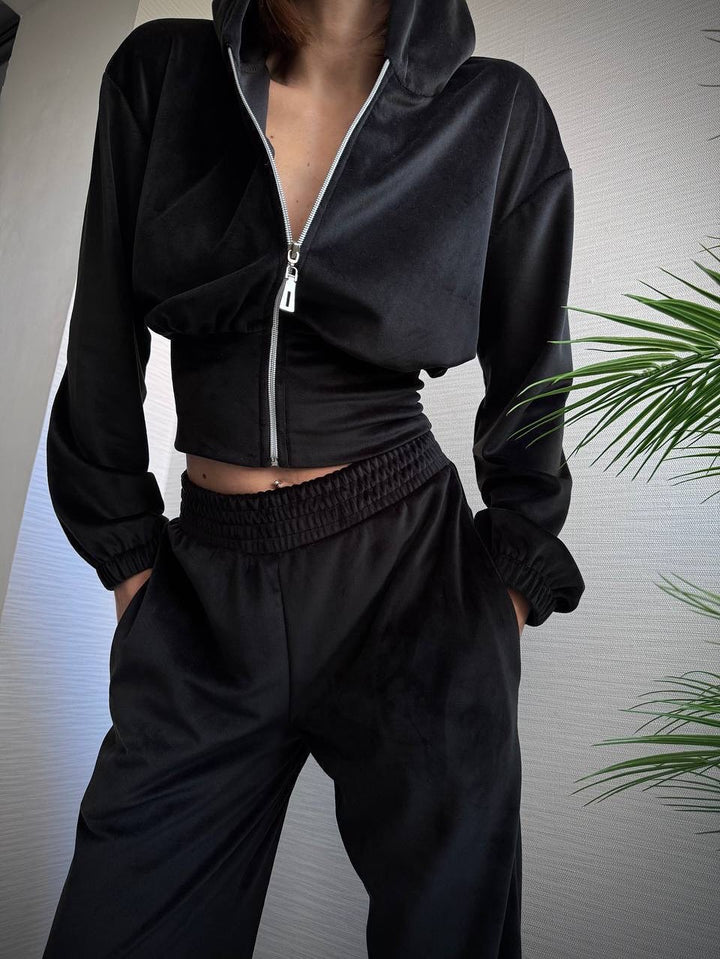 Kvinners rettskårne loungewear-sett med hette og elastisk midje Skjora