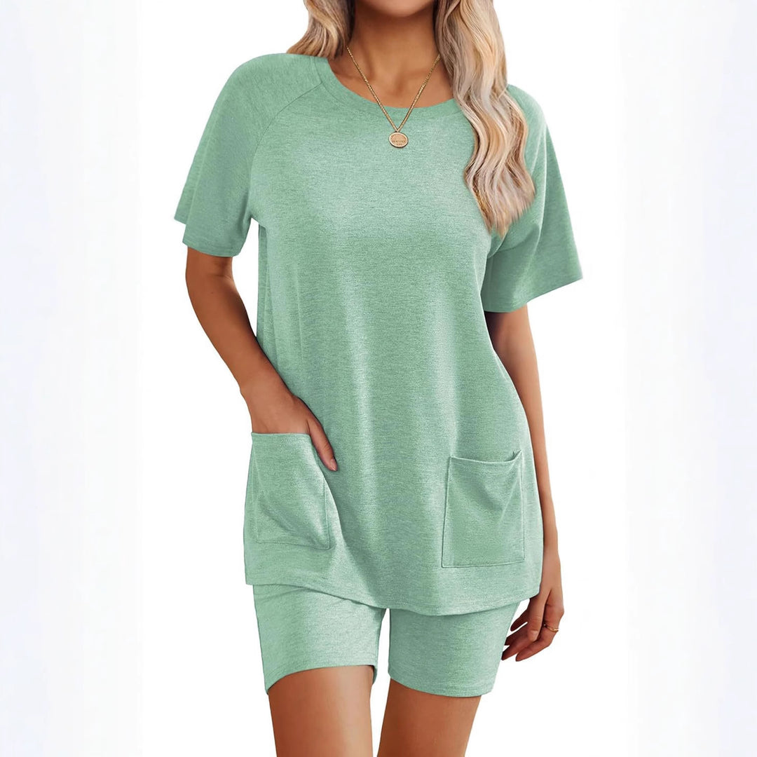 Dame Loungewear-set med behagelig vid passform og praktiske lommer Skjora