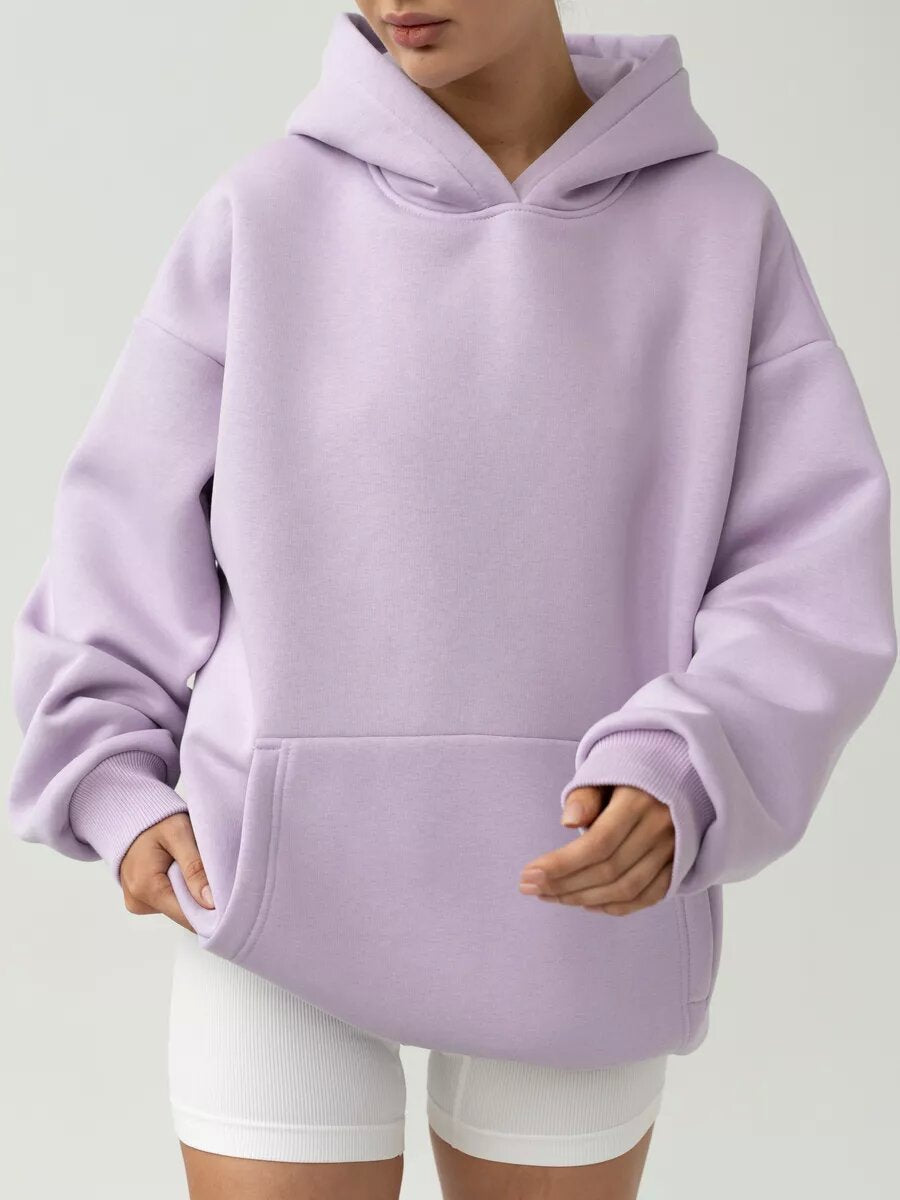 Dame Oversize Hoodie laget av høykvalitets bomullsblanding Skjora