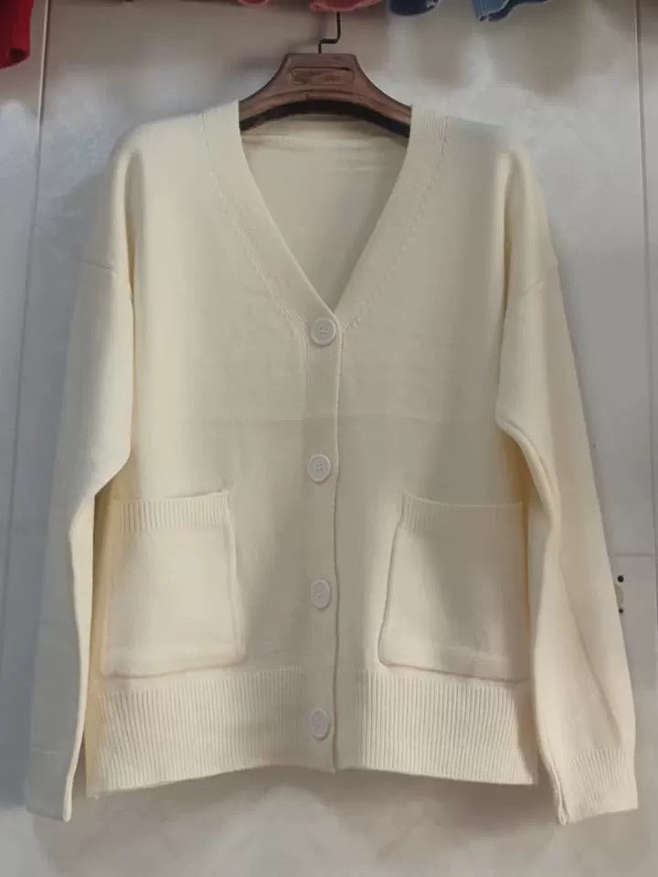 Dame cardigan med V-hals og praktiske lommer Skjora 1771687738
