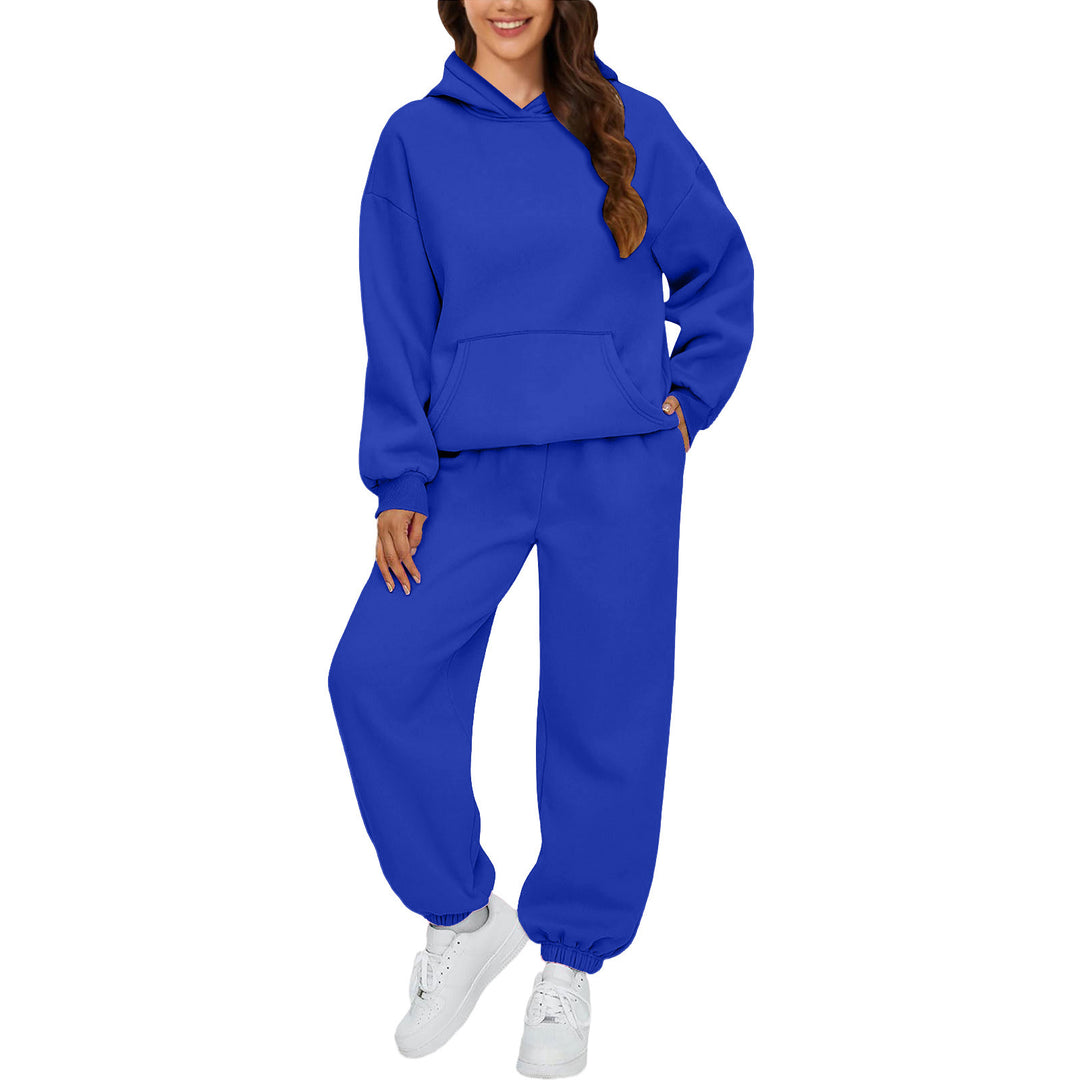 Dame Komfortabel Hettegensere Suit Laget av Mykt Sweatstoff Skjora
