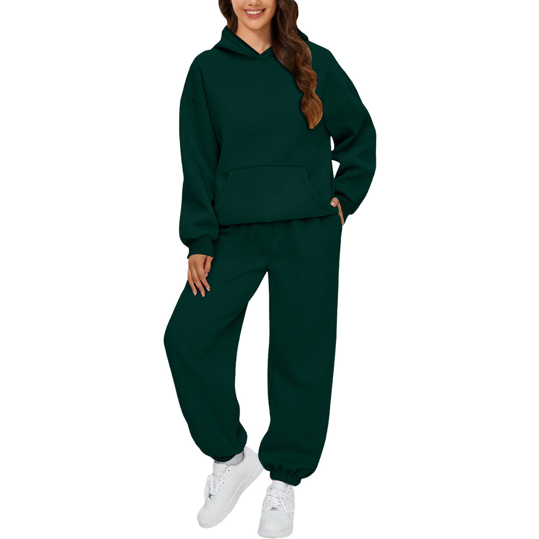 Dame Komfortabel Hettegensere Suit Laget av Mykt Sweatstoff Skjora