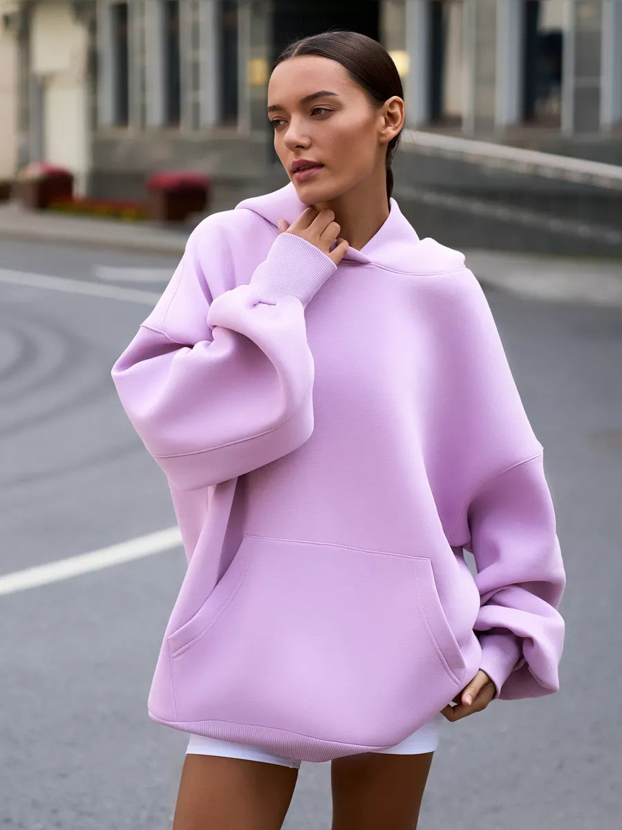 Dames oversized hoodie met volumineuze mouwen en geïntegreerde kangoeroezak Skjora