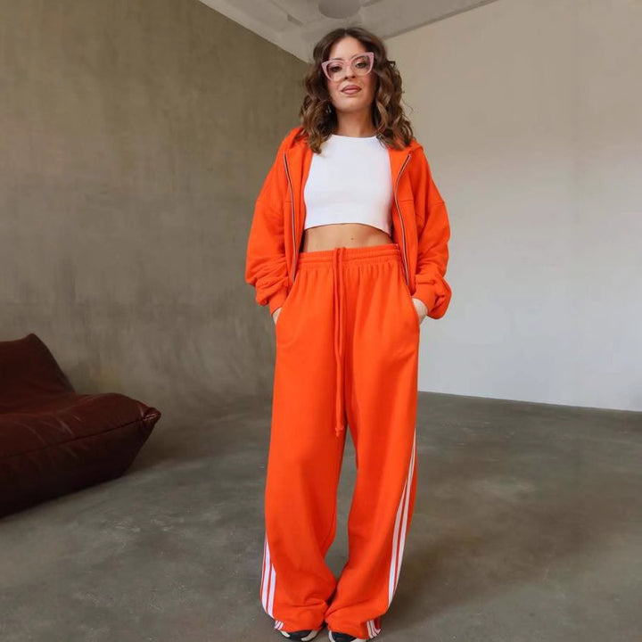 Kvinnenes casual fritids joggedrakt med cropped sweatshirtjakke og vide bukser Skjora