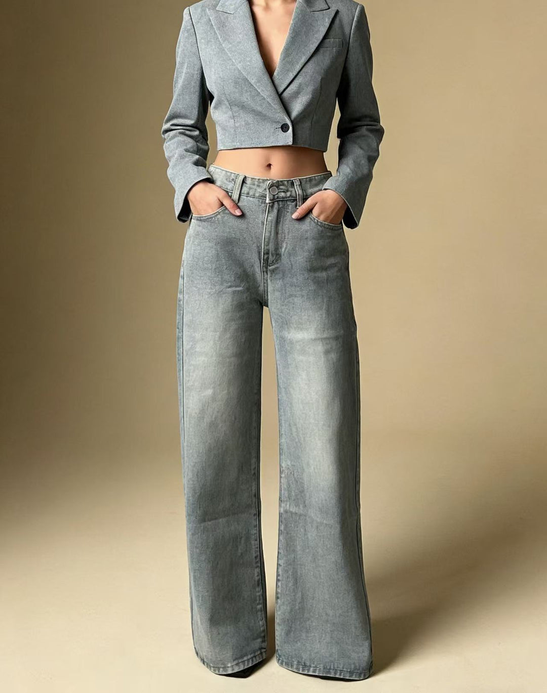 Women's baggy denim jeans with vintage wash and high waist Skjora