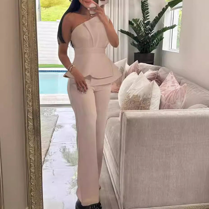Dame trendy jumpsuit med stilig midjeeffekt og rynket overdel Skjora