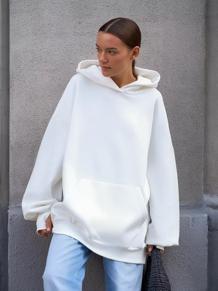 Dames oversized hoodie met volumineuze mouwen en geïntegreerde kangoeroezak Skjora