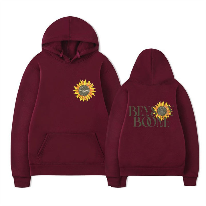 Dame hoodie med blomster grafisk design Skjora