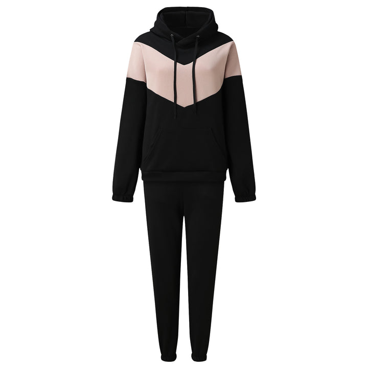 Kvinnors sportiga fritidsset med modern hoodie och joggingsbyxor Skjora