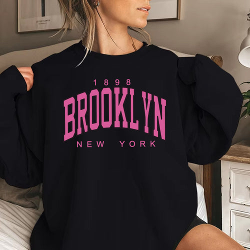 Dame sweatshirt med avslappet Brooklyn trykk og behagelig passform Skjora