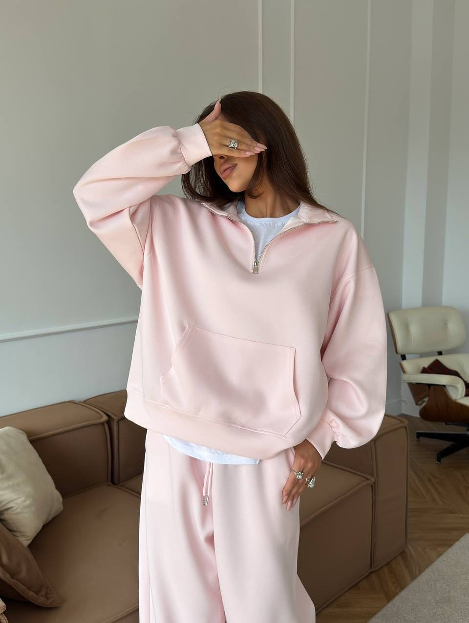 Dame Oversized Sweatshirt og vid-cut Bukser Sett Skjora