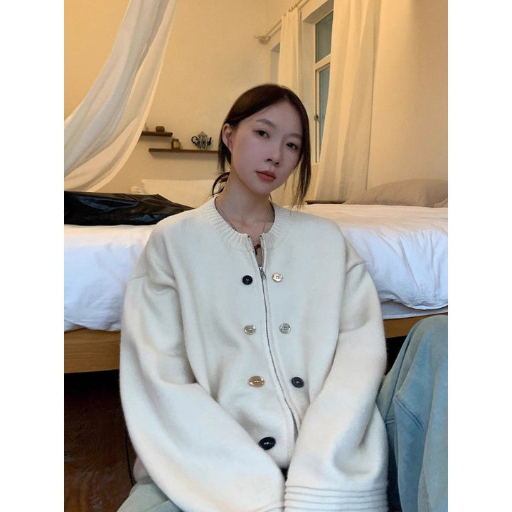 Dame oversized cardigan med knappdetaljer og uformell snitt Skjora