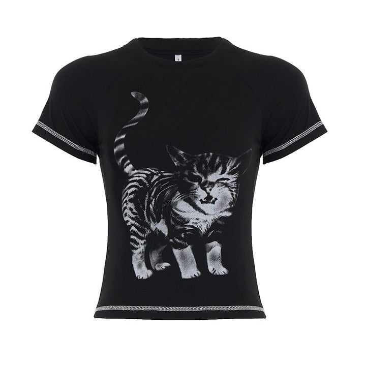 Women's T-shirt with creative cat design and sporty cut Skjora