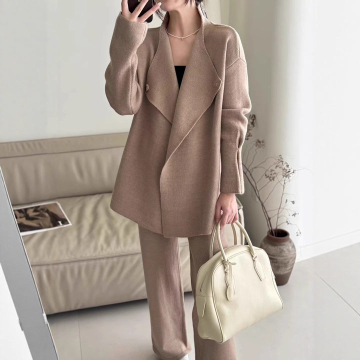 Kvinnenes elegante blazer med skreddersydd belte og fin tekstur Skjora