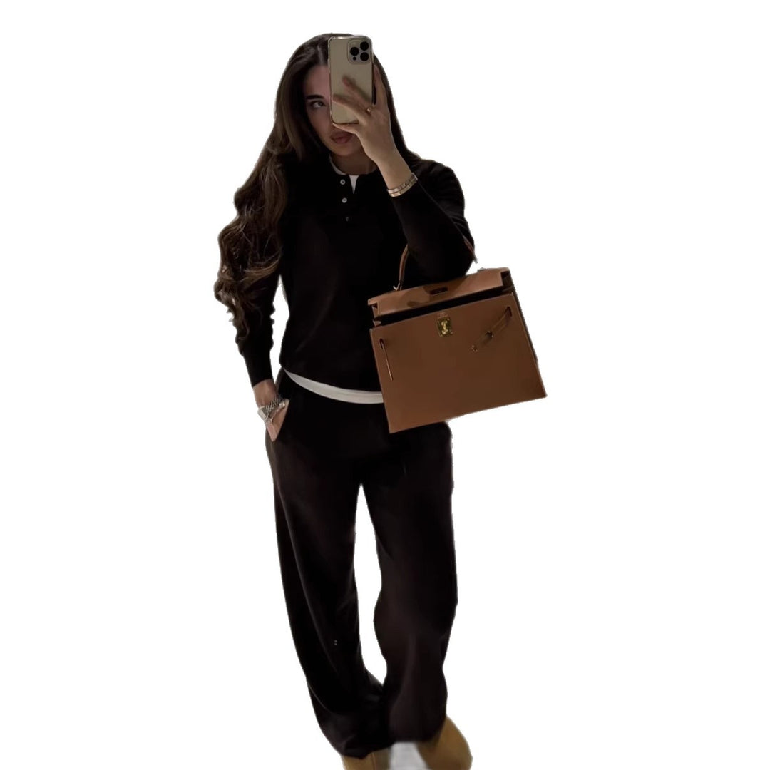 Kvinnens elegante premium loungewear-drakt med moderne snitt og pustende stoff Skjora