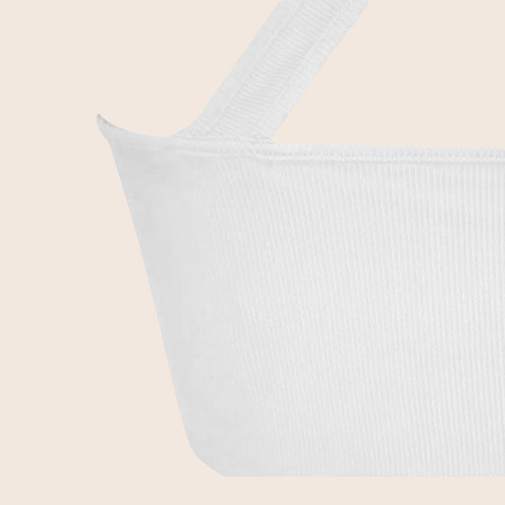 Damer asymmetrisk Crop-Top i myk ribbestrikk Skjora