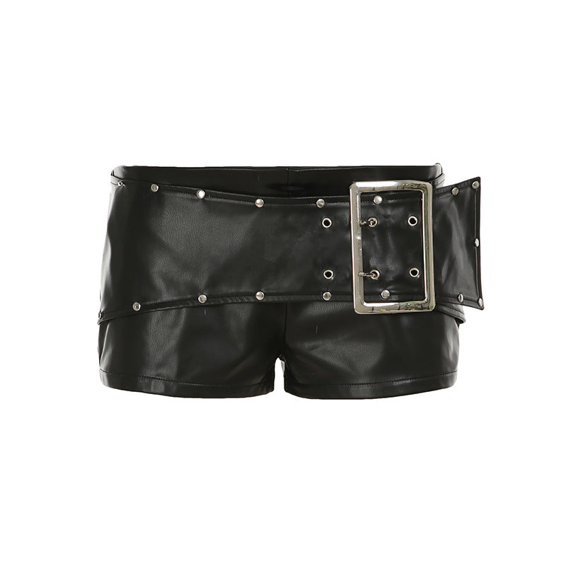 Dame Kunstlær-Shorts med dekorative knappe-detaljer Skjora