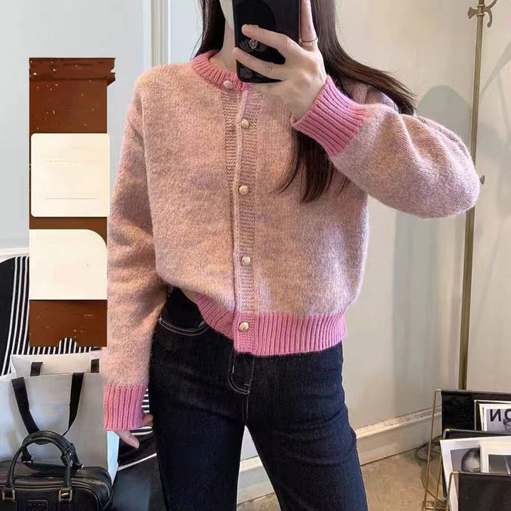 Dame cardigan med kontrasterende mansjetter og knappdetaljer Skjora