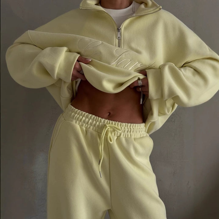 Dame sweatshirt og joggebukse sett Skjora