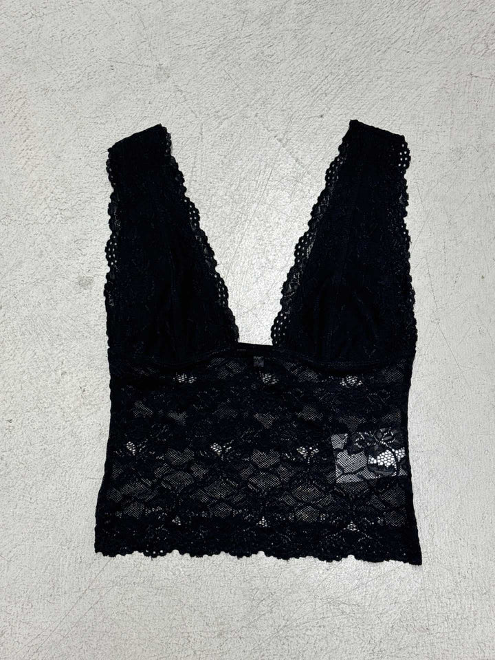 Dame spitze-bustier med dyp v-hals og elegante volanger detaljer Skjora
