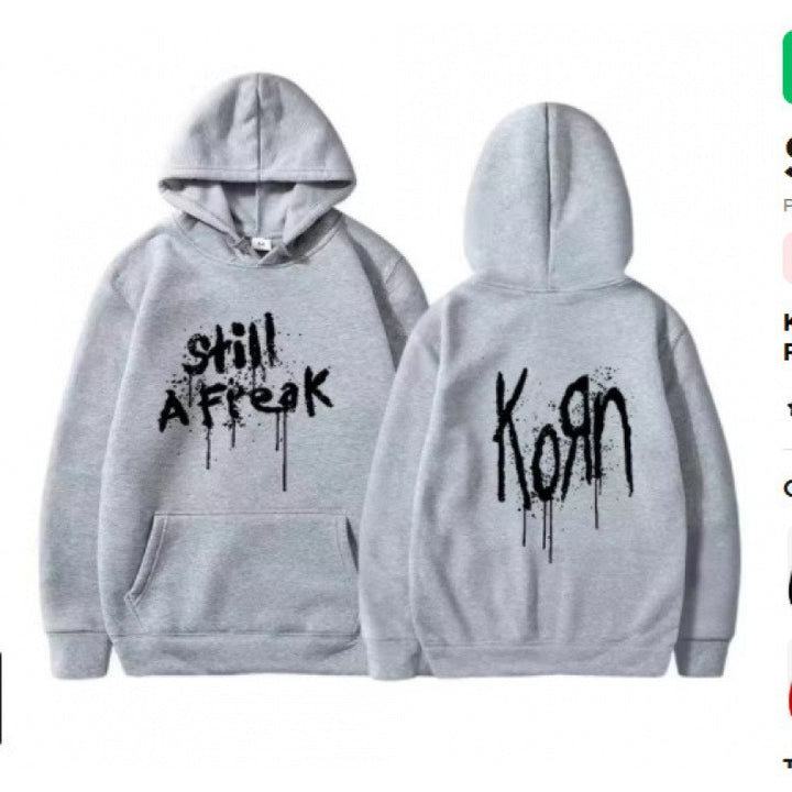 Kvinne hoodie med kreative graffiti design Skjora