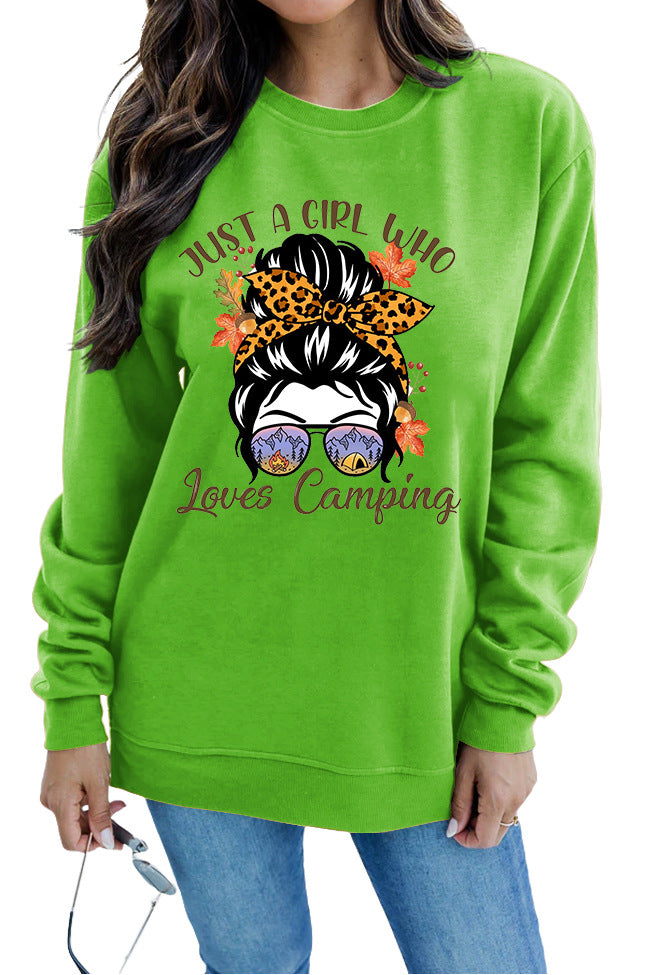 Kvinne sweatshirt med kunstnerisk campingmotiv Skjora