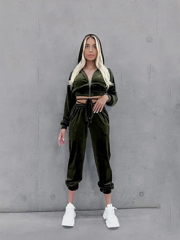 Kvinnelig sporty fritidssuit sett med hette og elastisk midjebånd Skjora