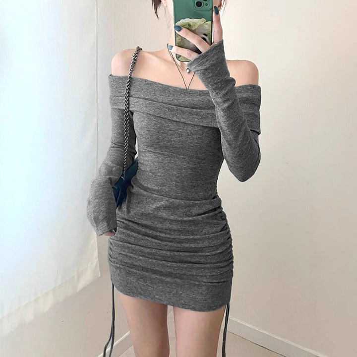 Damer Offshoulder-Langarmshirt med rynk og snøre detaljer Skjora