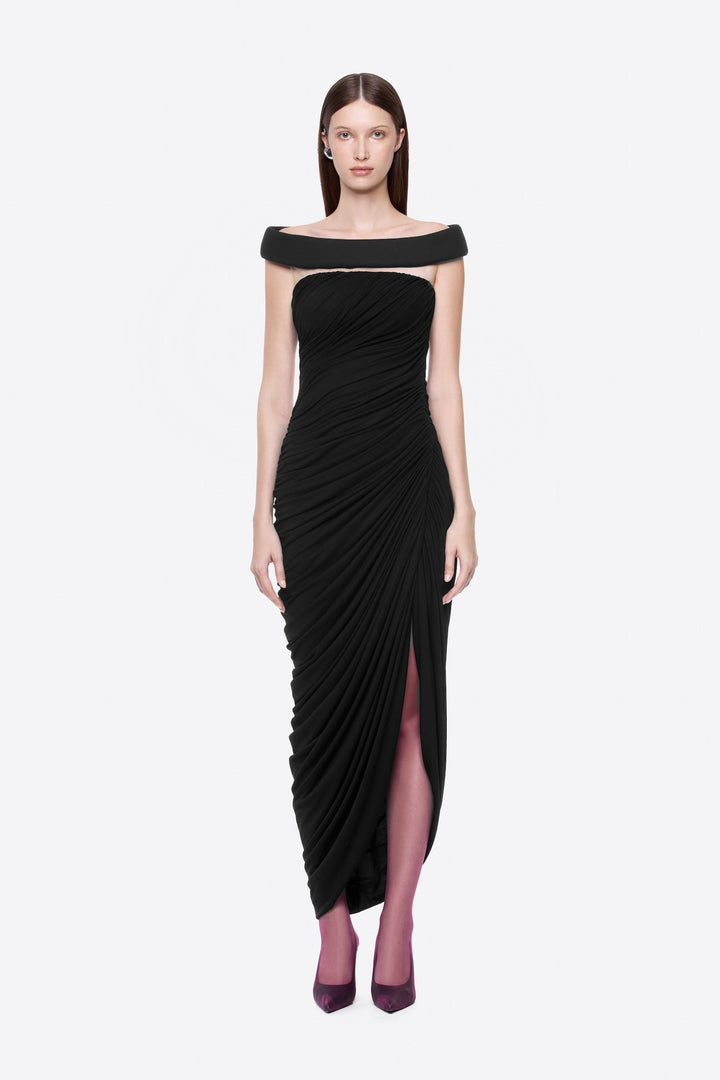 Damer Elegant Kveldsdrakt med Off-shoulder-design og raffinert Drapé Skjora