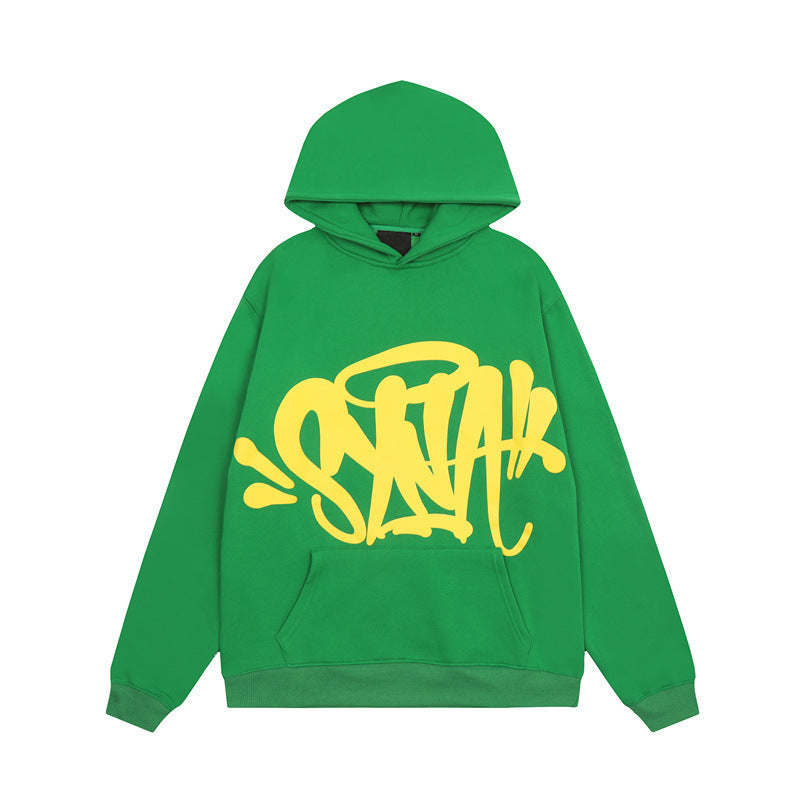 Dame hoodie med kreativ graffiti-design og praktiske kengurulommer Skjora