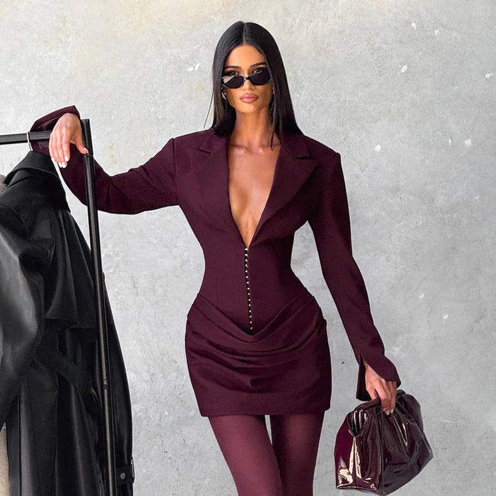 Dame Blazer-Minikjole med dyp V-hals og elegant silhuett Skjora