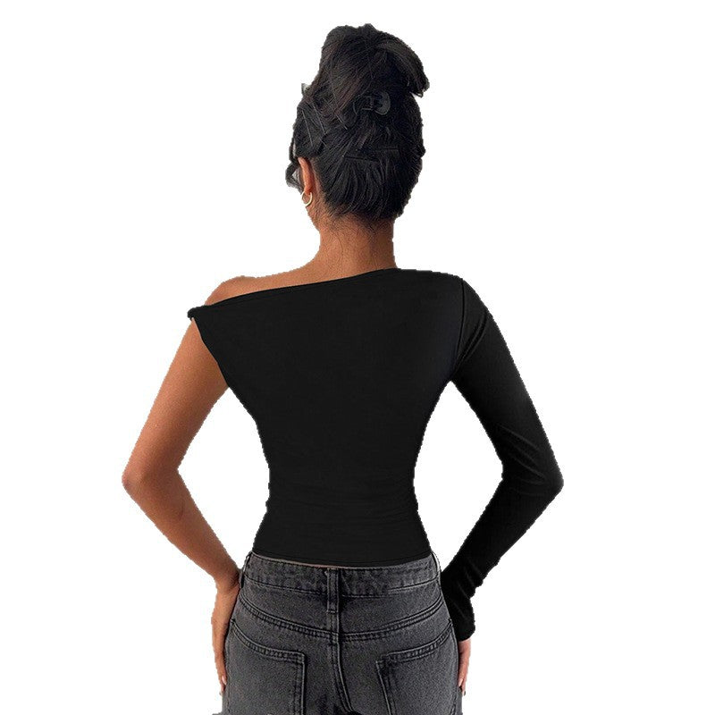 Damer asymmetrisk langermet topp med off-shoulder design Skjora