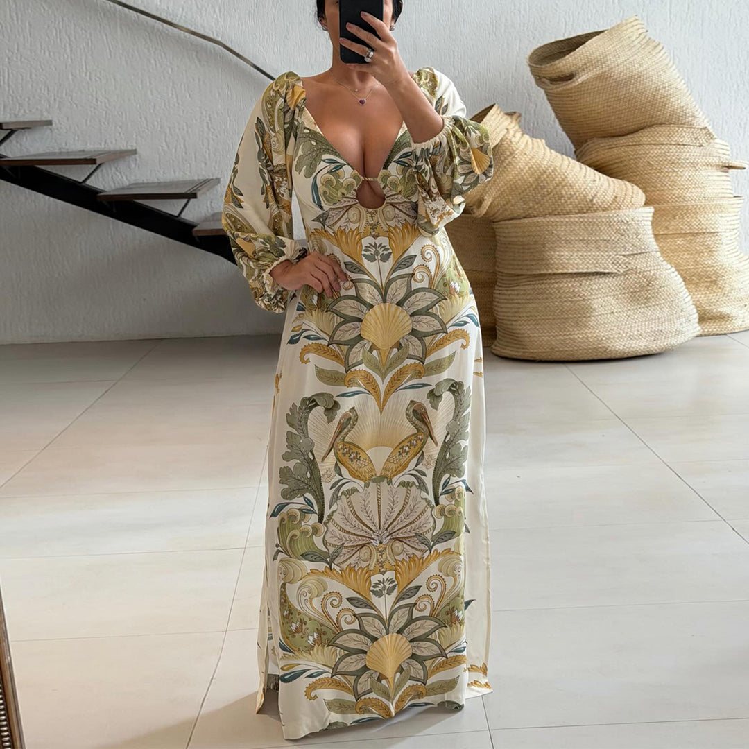 Dame maxi kjole med intrikate blomsterdesign og dyp V-hals
