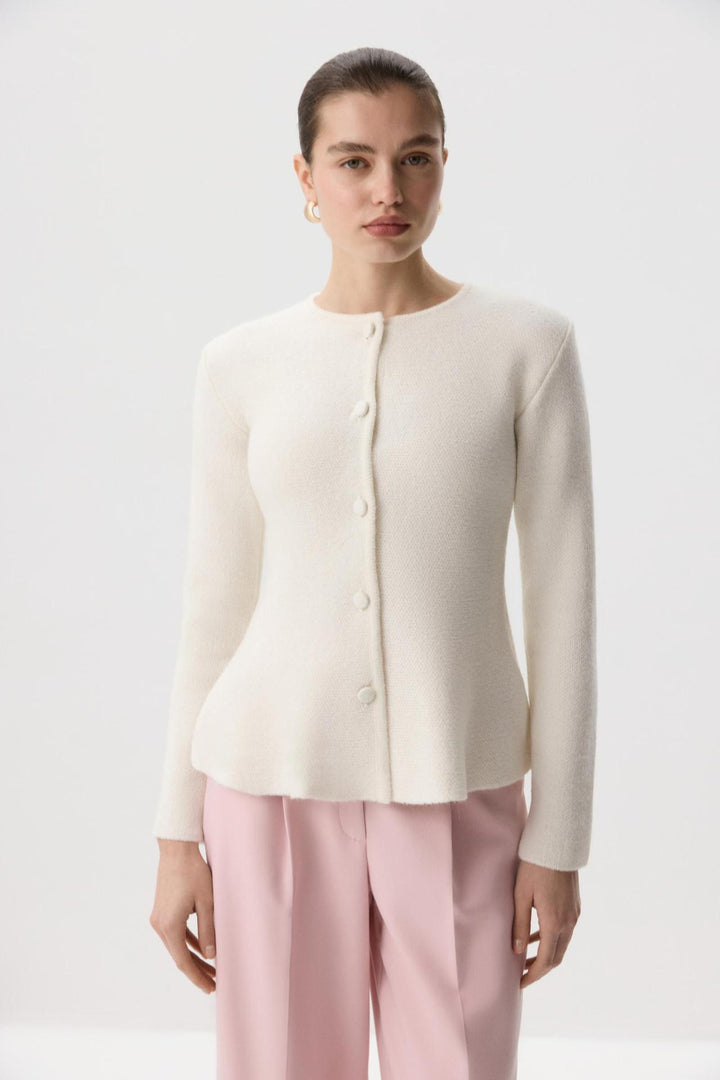Damer elegant cardigan med teksturdesign og figurtilpasset snitt Skjora