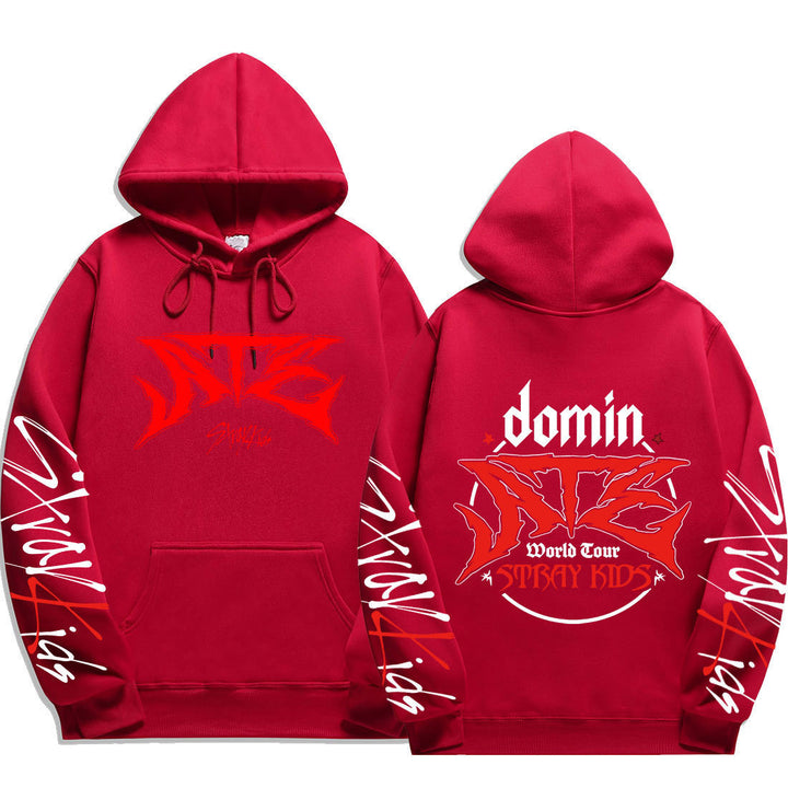 Dame hoodie med iøynefallende grafisk design Skjora