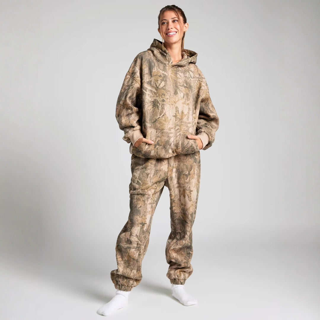Kvinnelig Oversized hettegenser i kamuflasjedesign Skjora