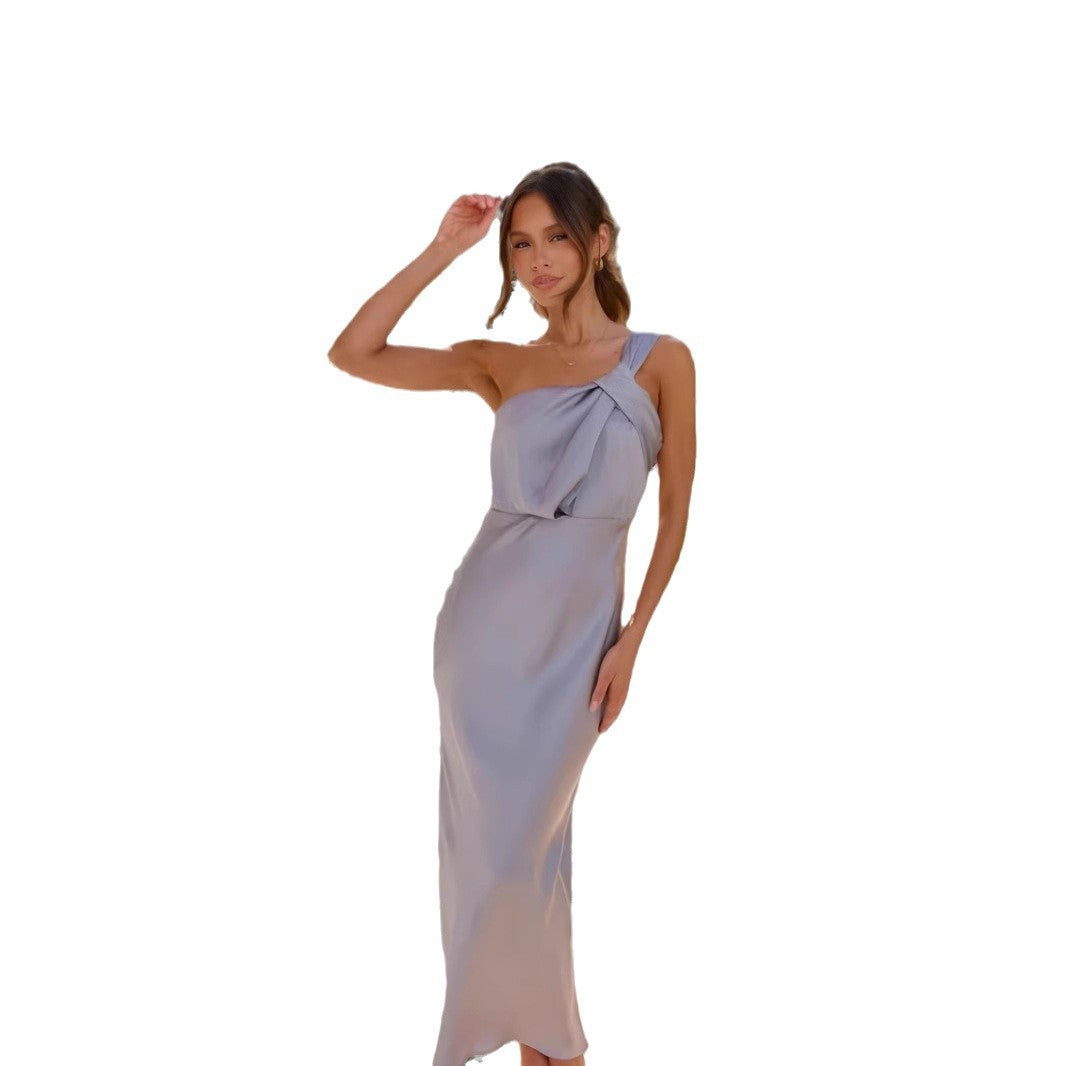 Kvinne Elegant Maxi Kjole med Asymmetrisk Topp og Flytende Hem